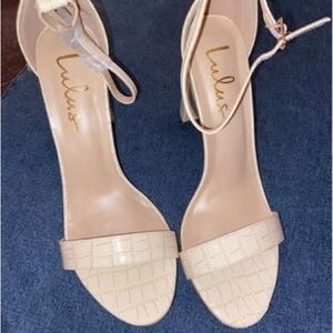 Lulu's Elegant Cream Heels